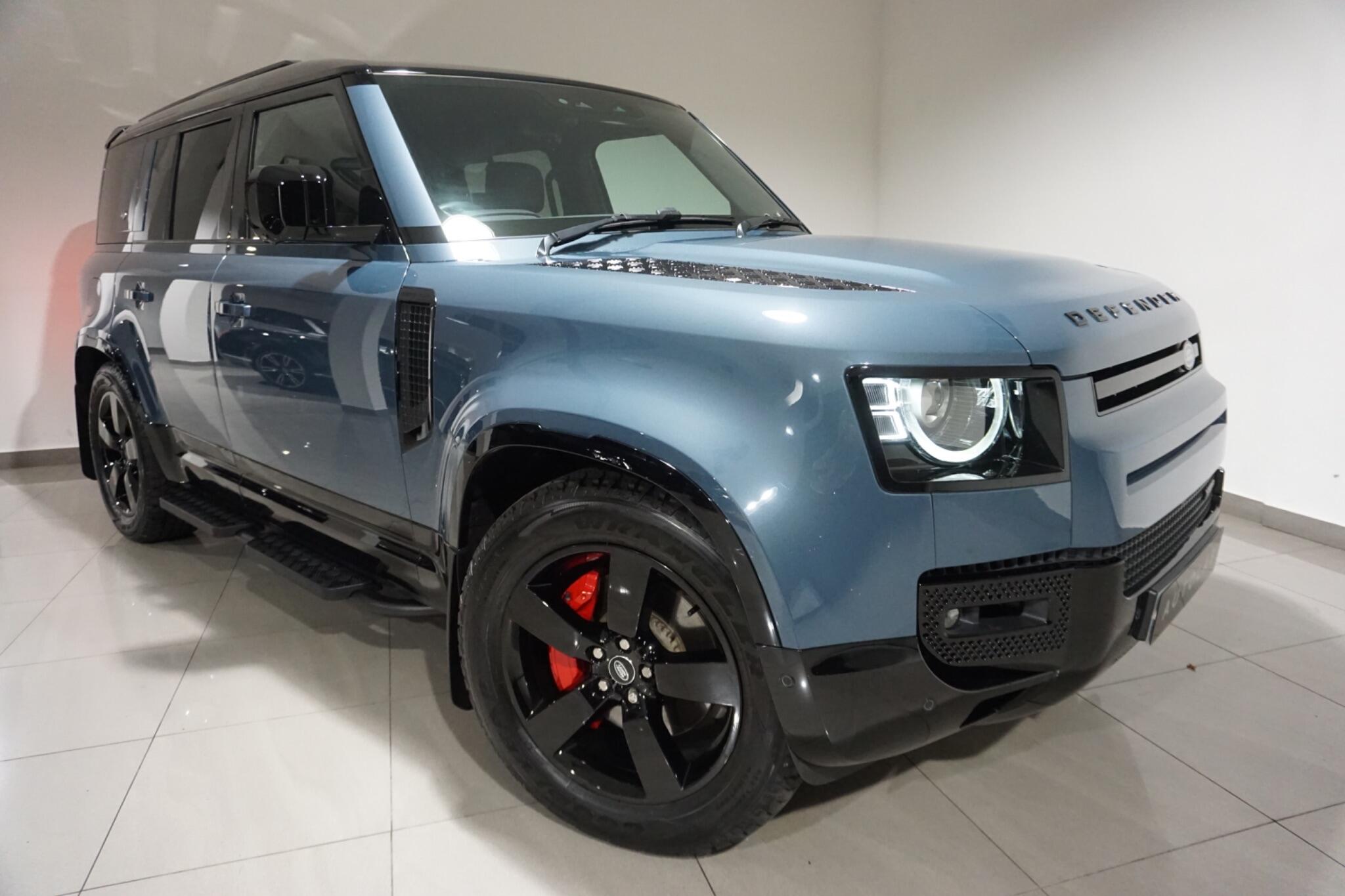Land Rover Defender 110 2.0 P400e 15.4kWh X-Dynamic HSE SUV 5dr Petrol Plug-in Hybrid Auto 4WD Euro 6 (s/s) (404 ps)